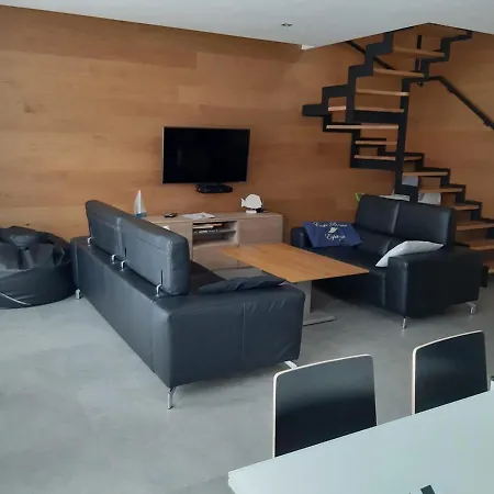 Holiday home Piekny Duzy Dom 300m Od Plazy