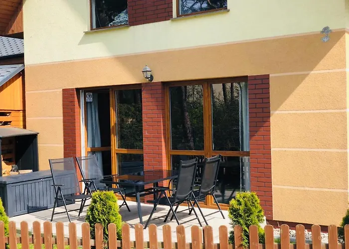 Piekny Duzy Dom 300m Od Plazy Międzywodzie