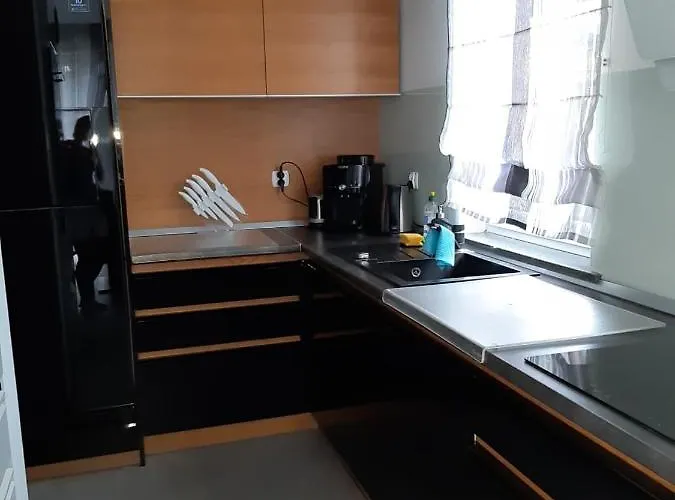 Piekny Duzy Dom 300m Od Plazy